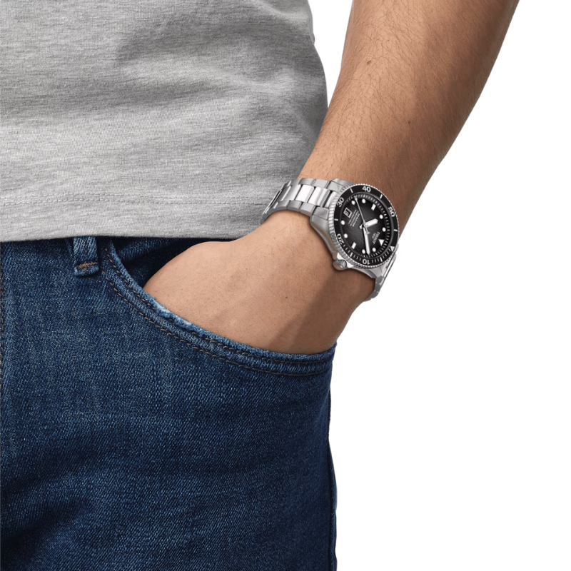 TISSOT天梭-Seastar 運動系列-T1208071105100-40mm