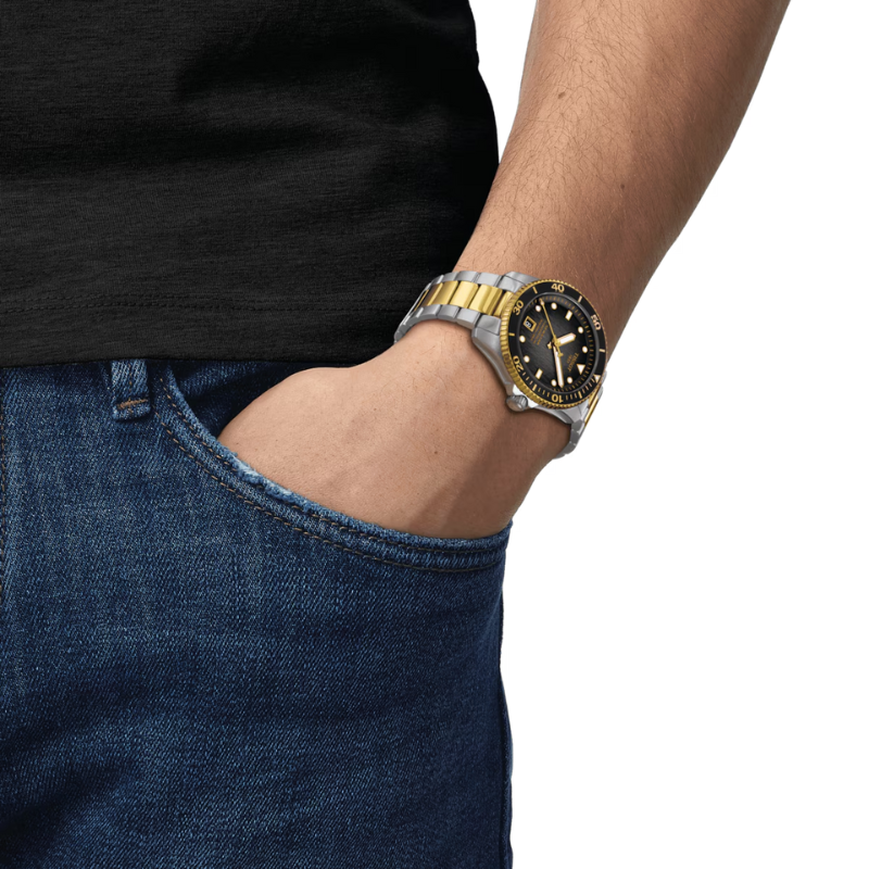 TISSOT天梭-Seastar 運動系列-T1208072205100-40mm
