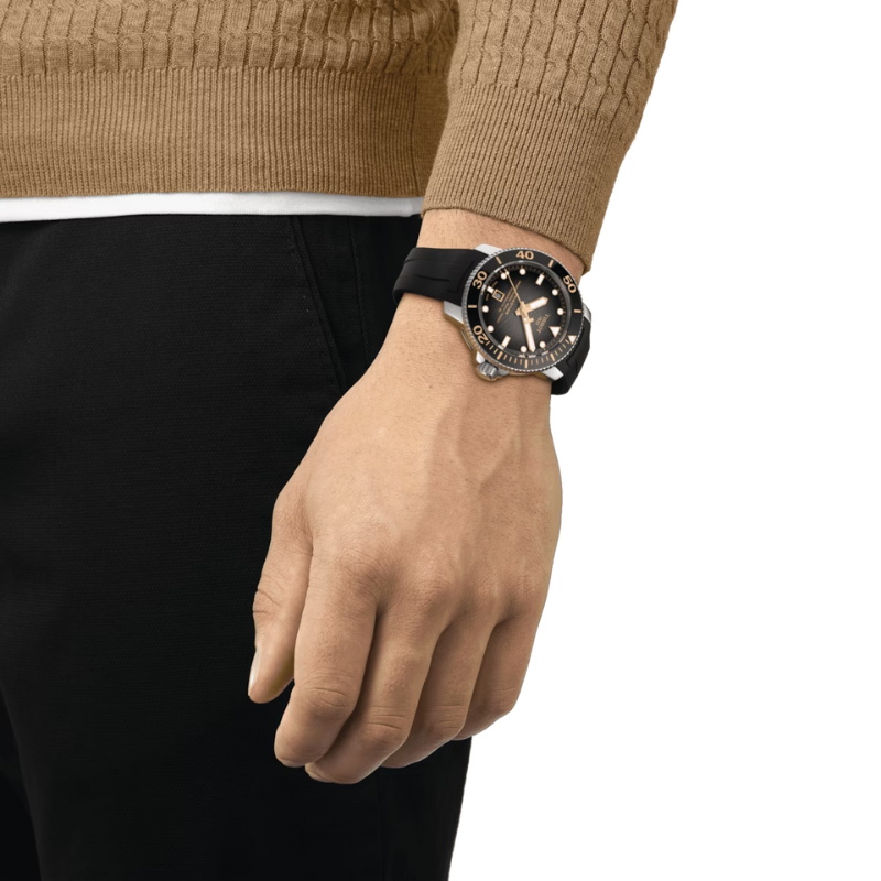 TISSOT天梭-Seastar 運動系列-T1206071744101-46mm