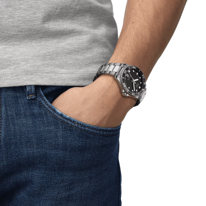 TISSOT天梭-Seastar 運動系列-T1204101105100-40mm