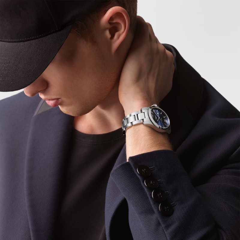 LONGINES浪琴-Conquest征服者系列-L37604966-43.00mm
